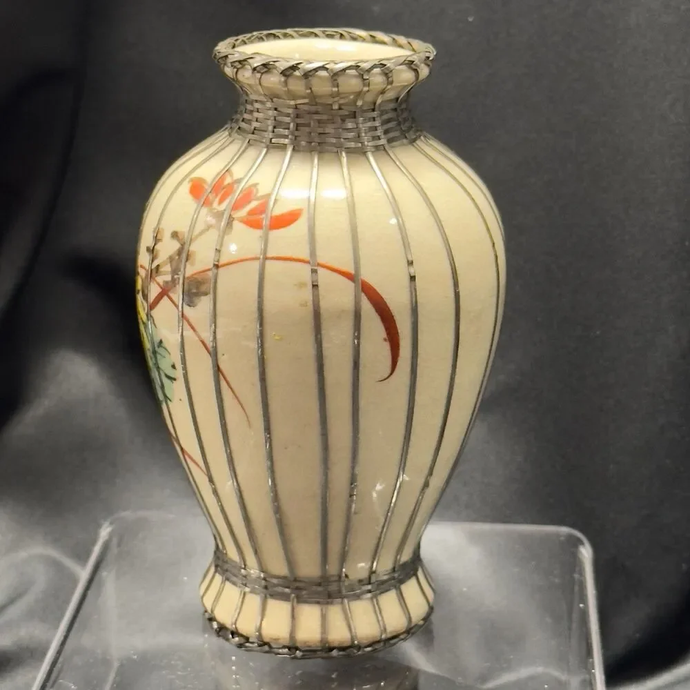 Japanese Meiji period Awaji Vase w/silver basket weave overlay pottery floral de